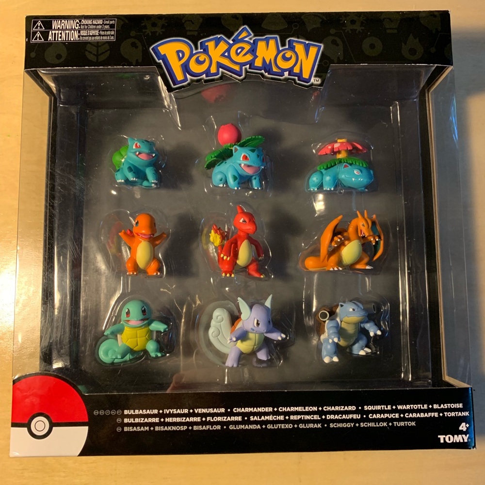 Pokémon Evolution Figures